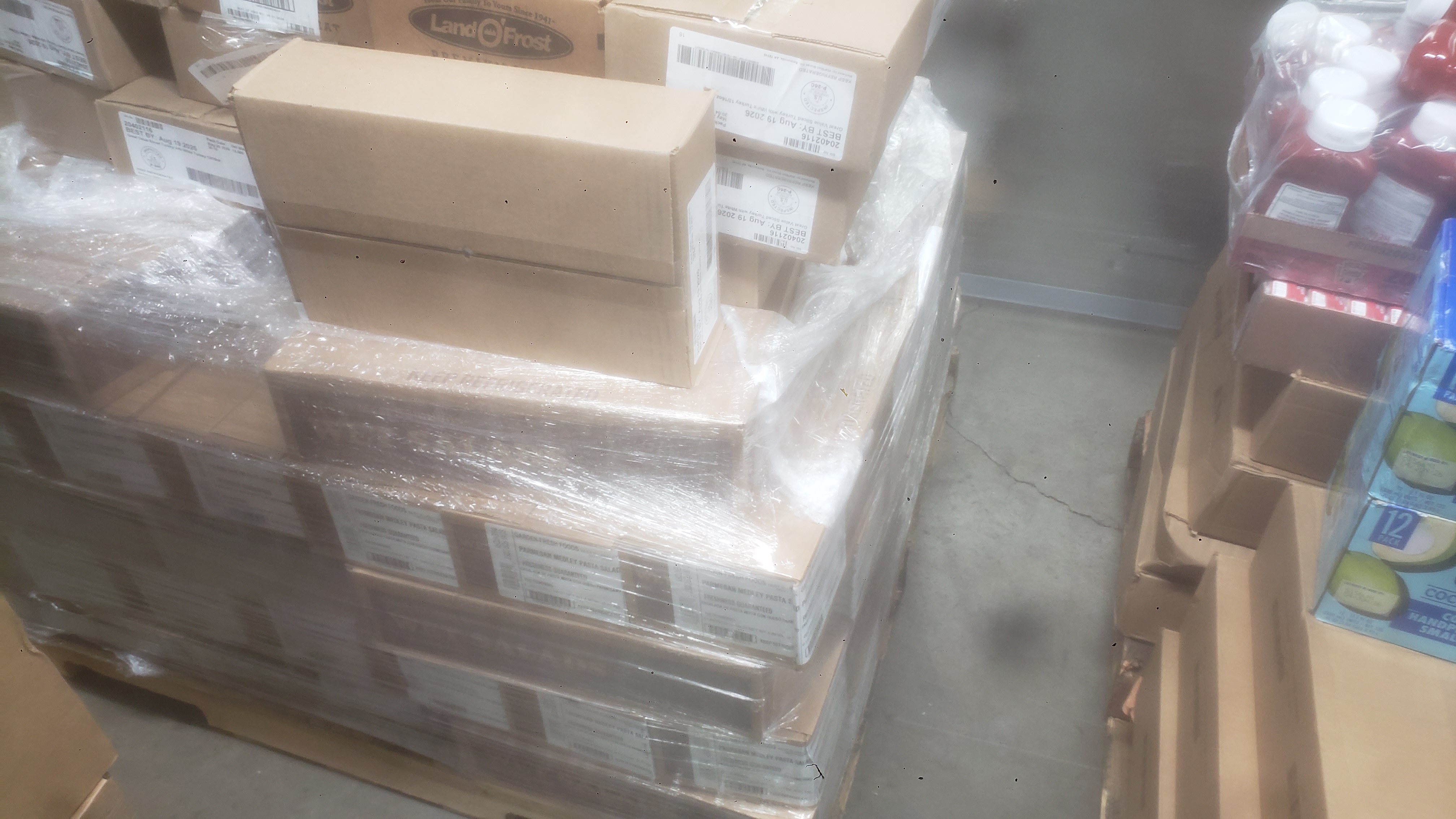 Various cardboard boxs on a pallet